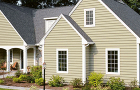 House vinyl siding and pressure washing services keep vinyl siding looking clean.